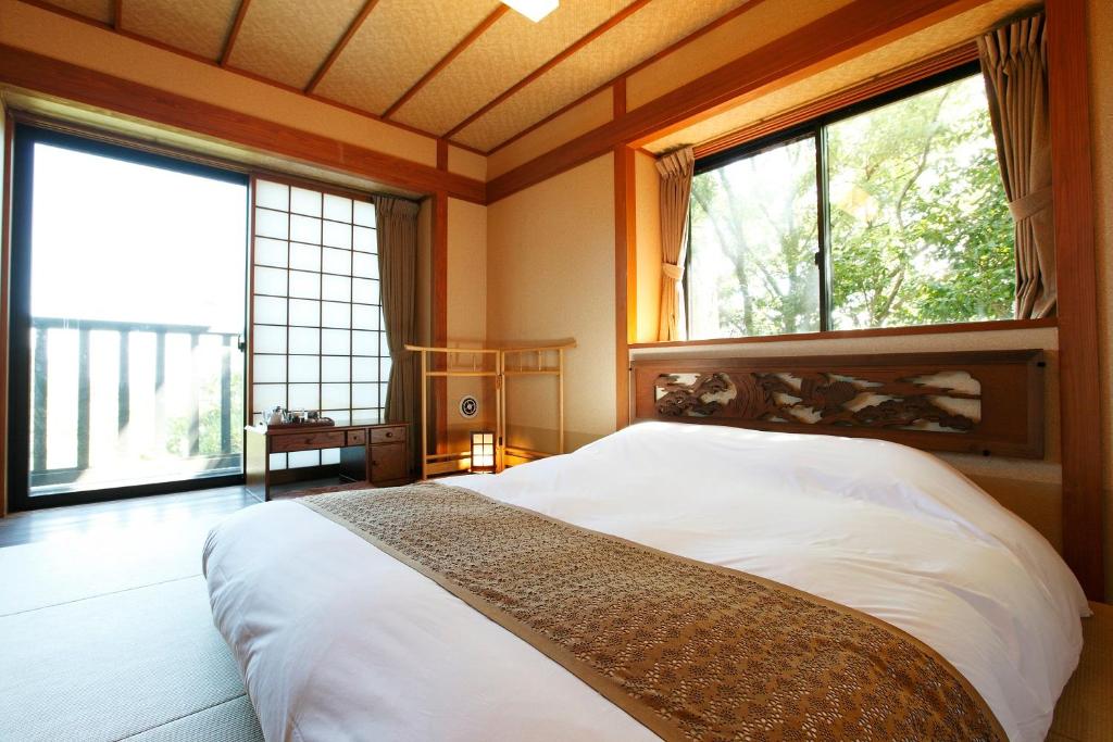 Kiri-no-Sato Takahara Lodge